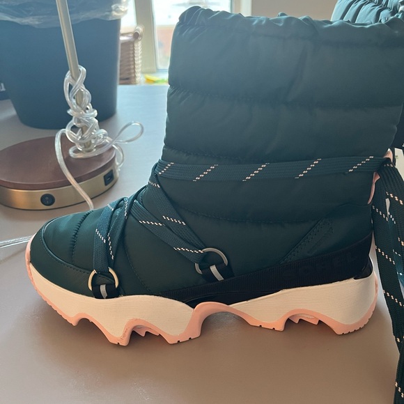 Sorel Women’s Boots size 9.5 - Picture 4 of 6